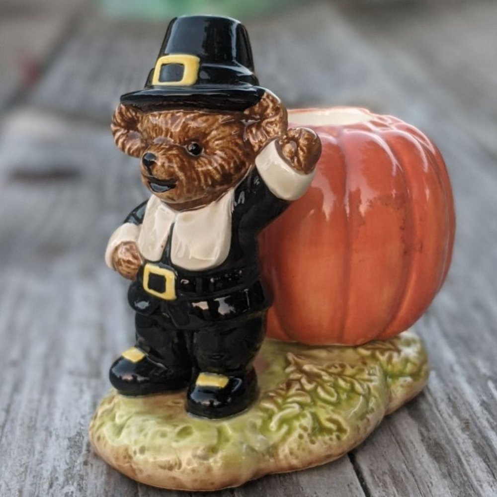 Otagiri Thanksgiving Bear and Pumpkin Candle Holder - Picture 5 of 9